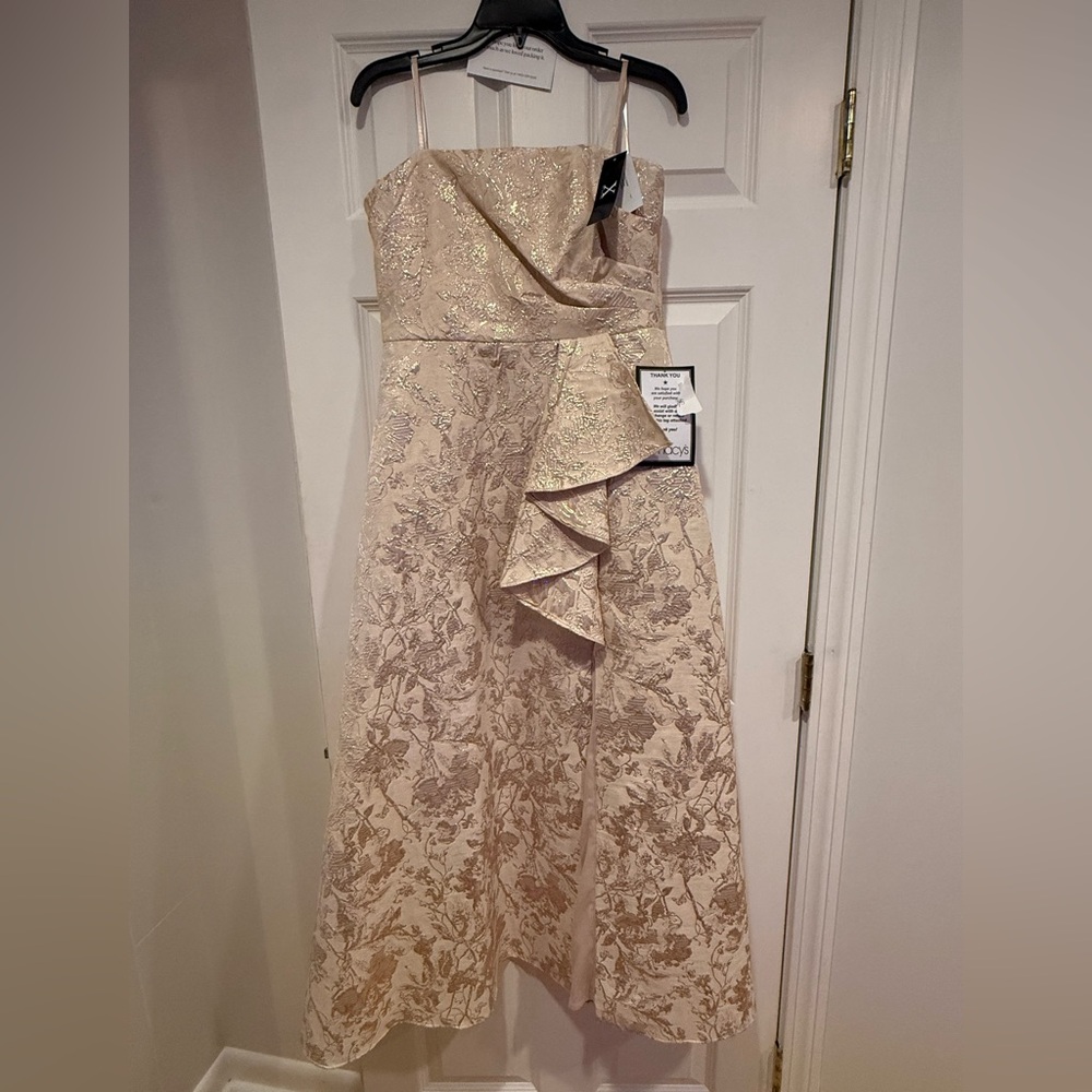 XSCAPE-Petite Sleeveless Strapless Gown